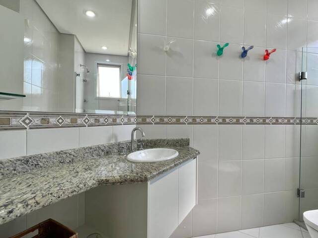 Apartamento para Venda em Bertioga - 4