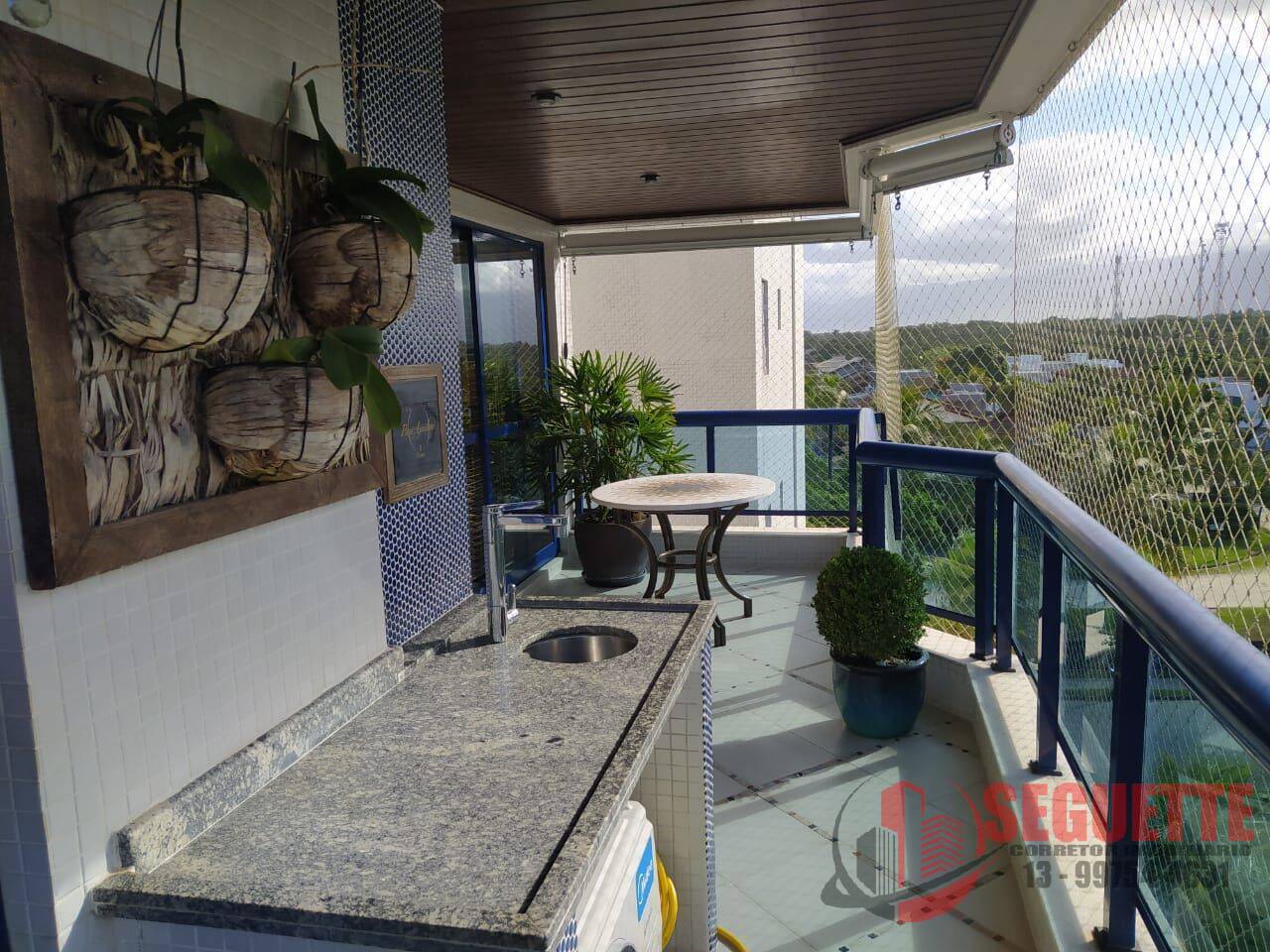Apartamento próximo a shopping 3 dormitórios na Riviera de São Lourenço