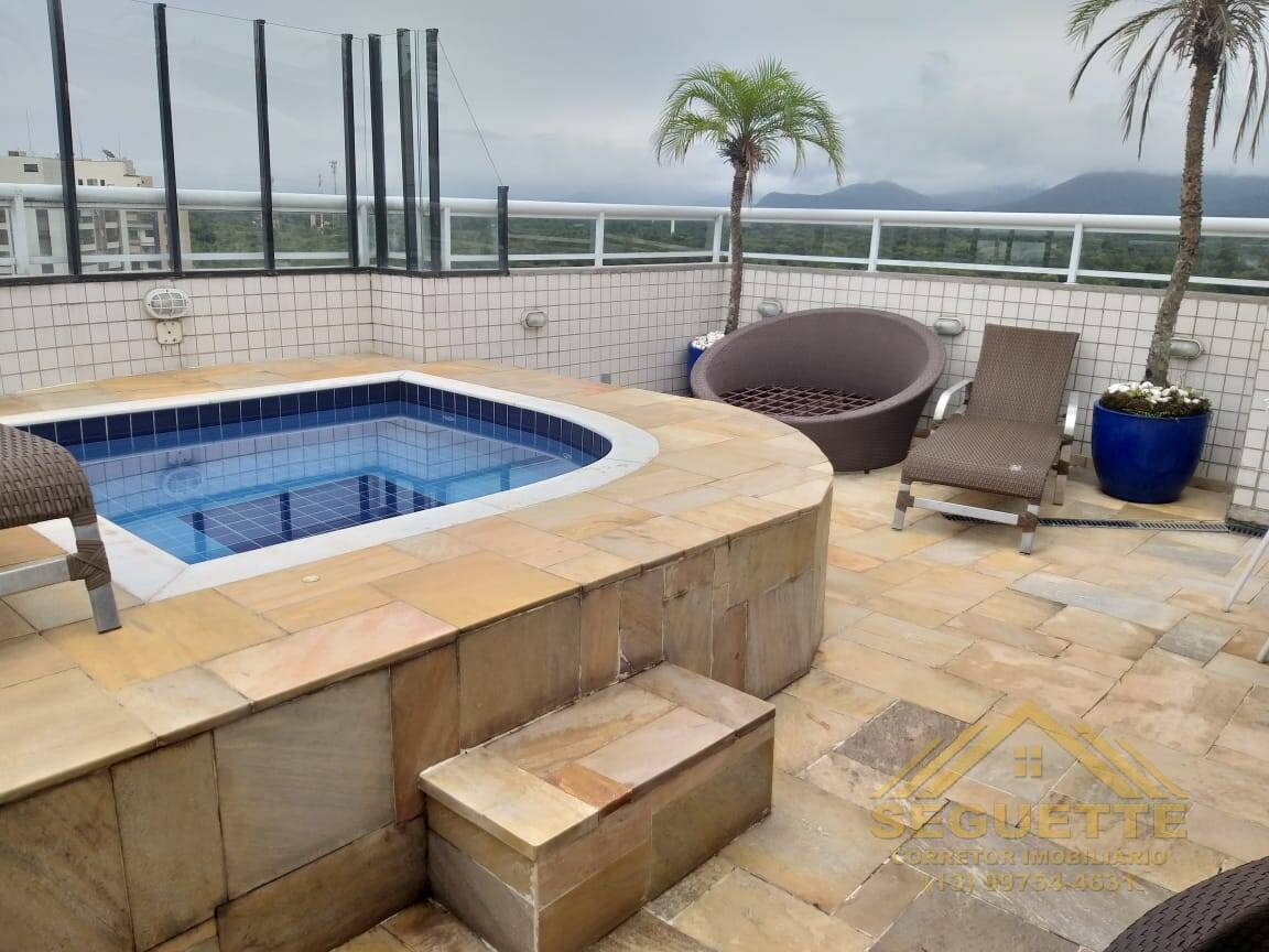 Cobertura duplex com ótima localização no módulo 06 em Riviera de são loure