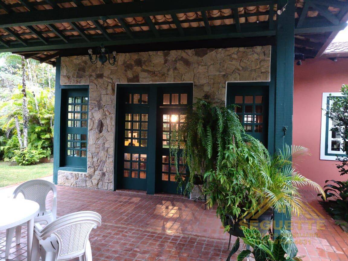 Casa, 5 quartos, 357 m² - Foto 5