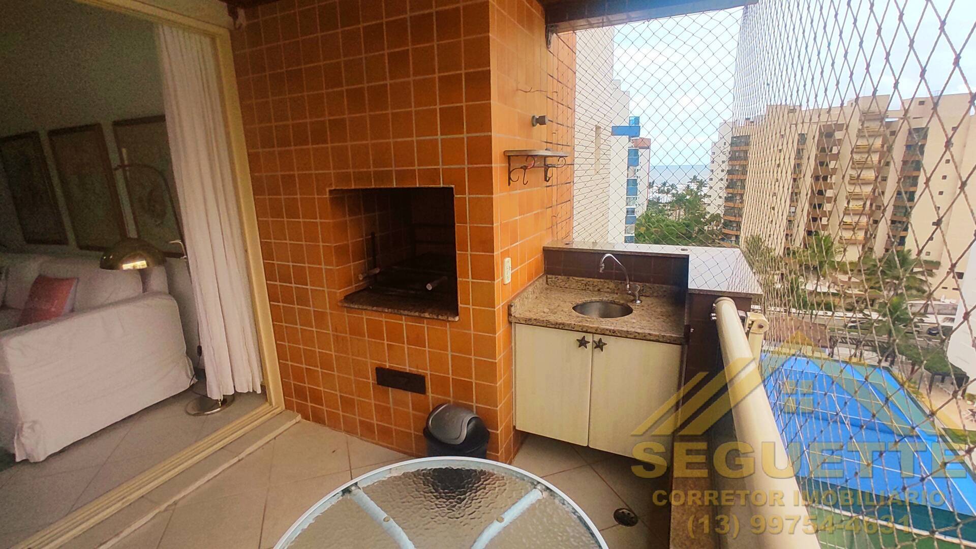 Apartamento com 3 dormitórios e vista mar no módulo 06 da Riviera