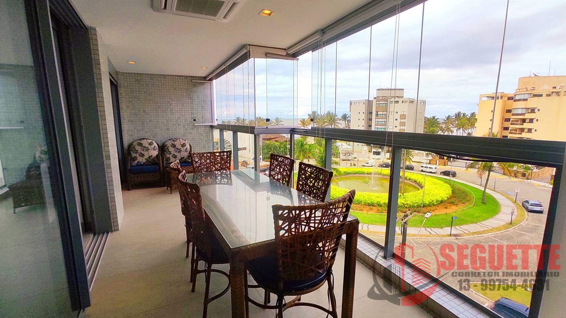 Apartamento pé na areia próximo ao shopping no San Sebastian