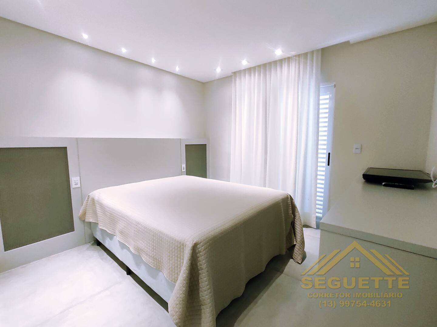 Casa, 4 quartos, 240 m² - Foto 14