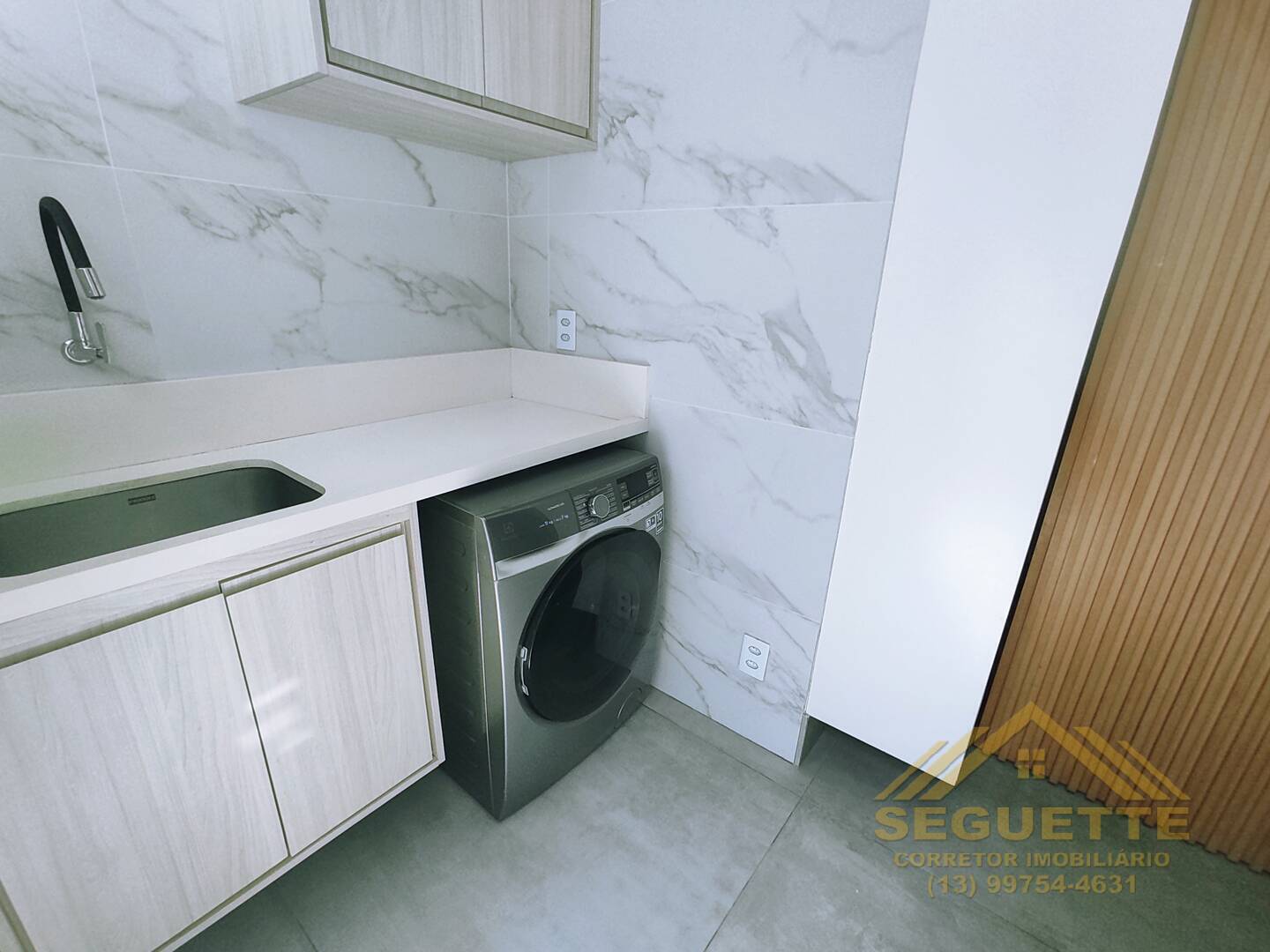 Casa, 4 quartos, 240 m² - Foto 33