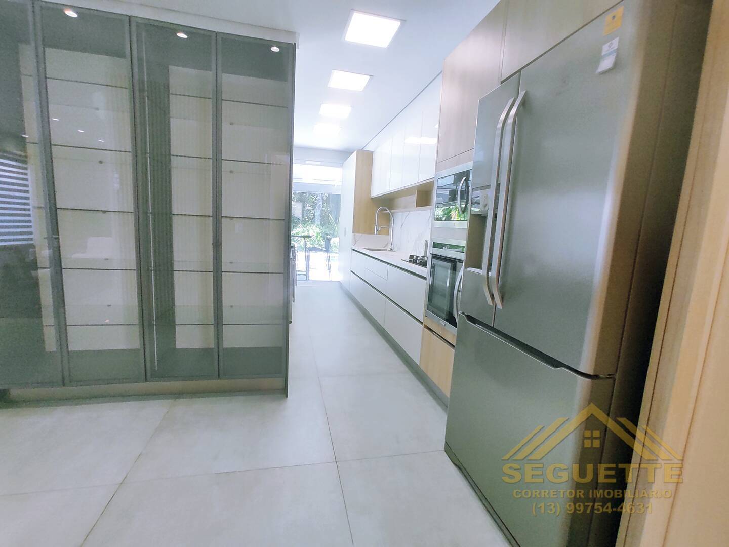 Casa, 4 quartos, 240 m² - Foto 34