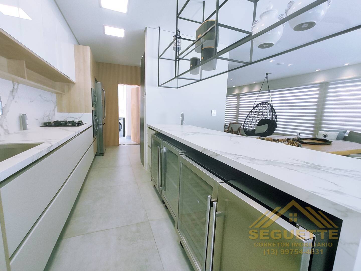 Casa, 4 quartos, 240 m² - Foto 35