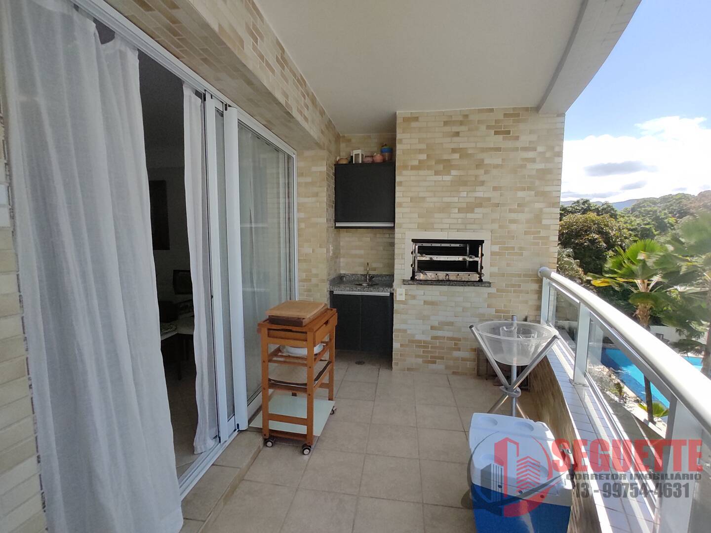 Apartamento no módulo 07 com 3 dormitórios na Riviera de São Lourenço