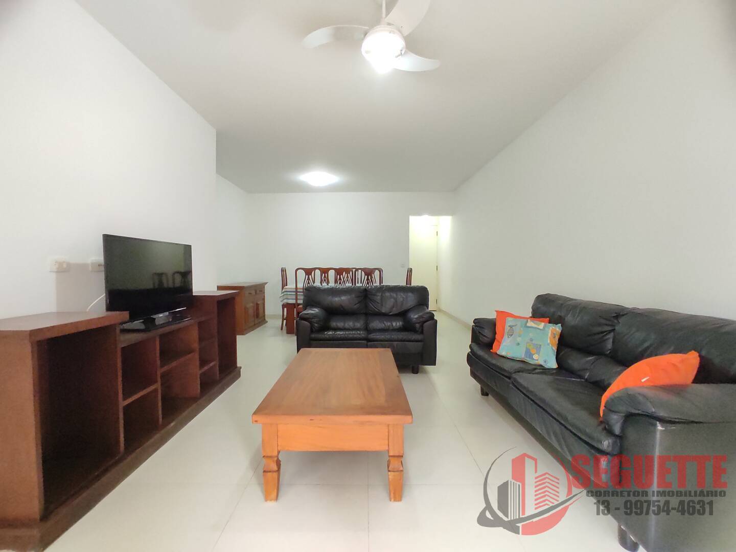 Apartamento com 4 dormitórios para locação anual na Riviera