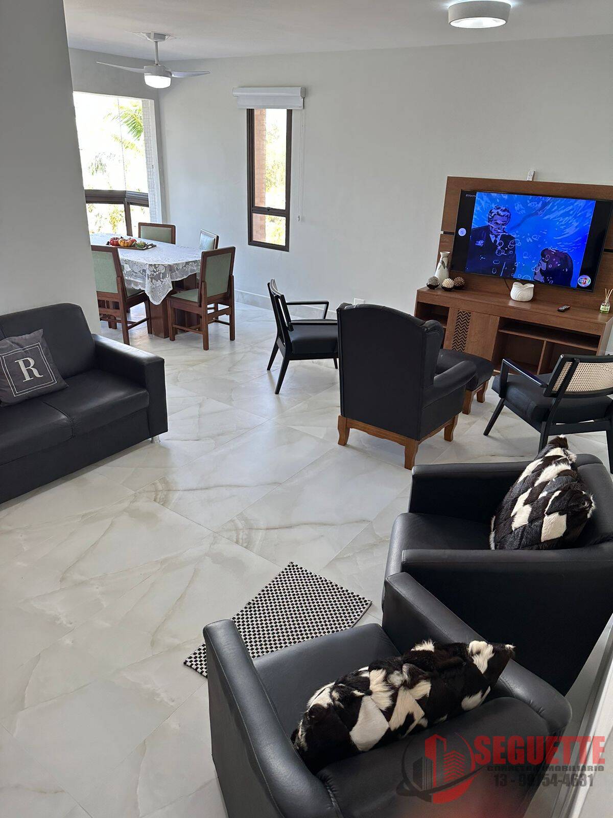 Apartamento a poucos metros da areia no módulo 03 para locação