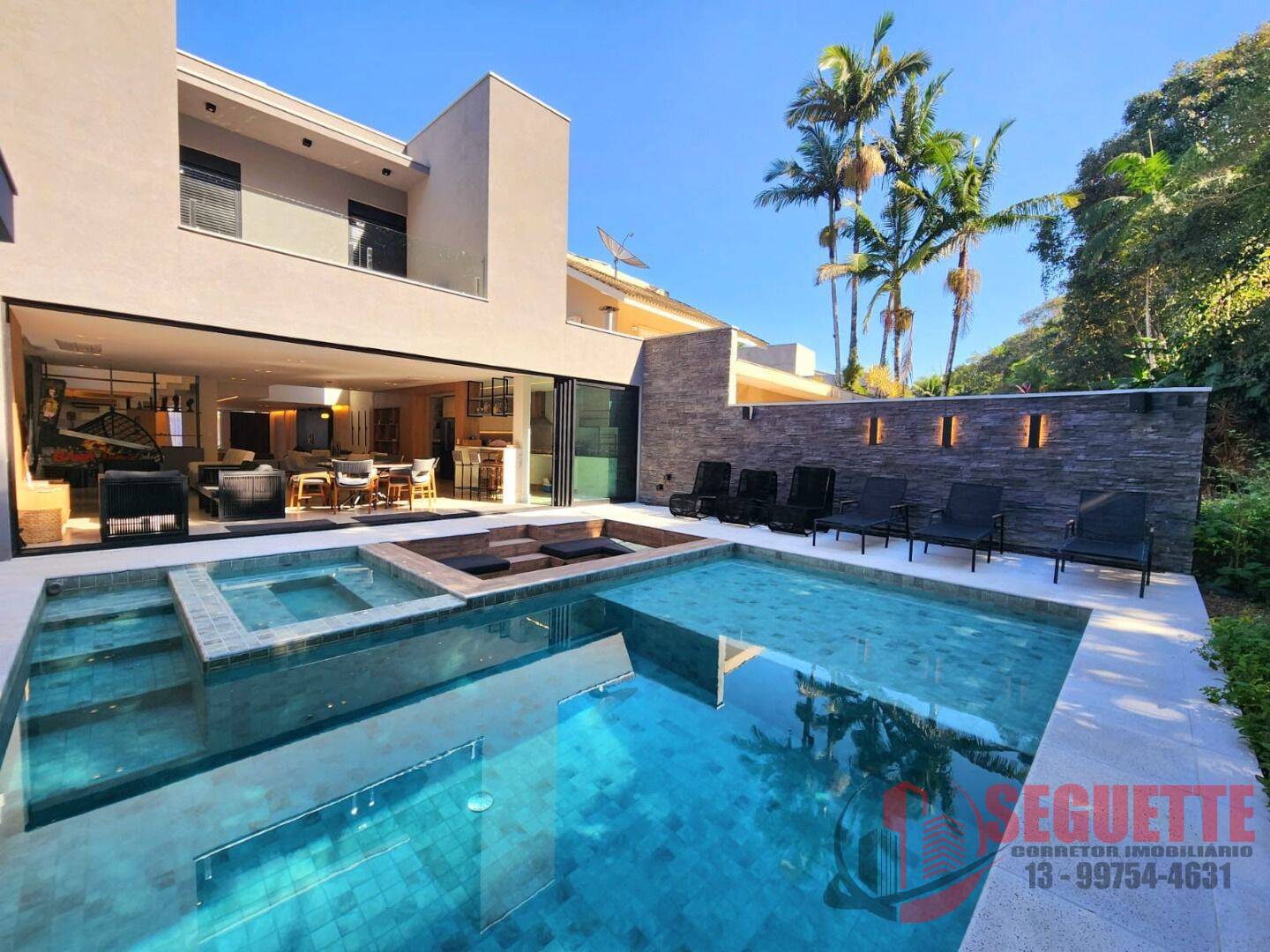 Casa, 5 quartos, 335 m² - Foto 1