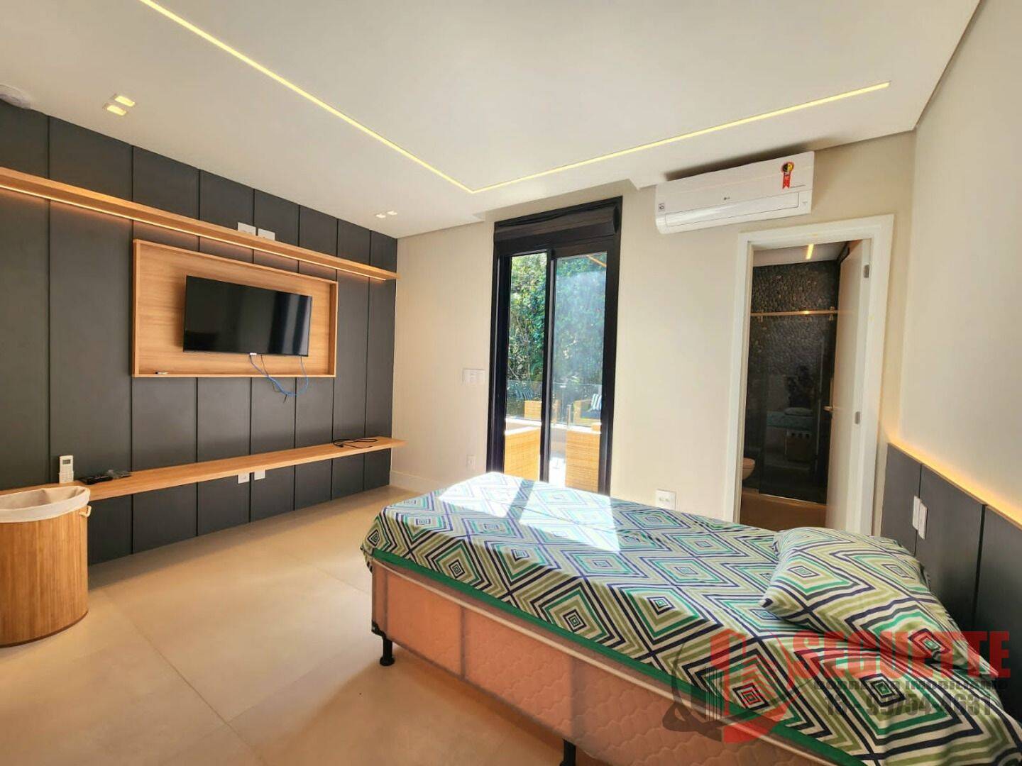 Casa, 5 quartos, 335 m² - Foto 6