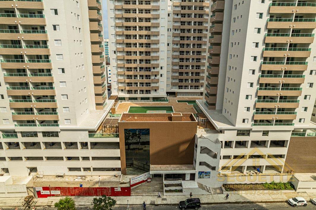Apartamento novo com 2 dormitório à venda na praia das Astúrias em Guarujá