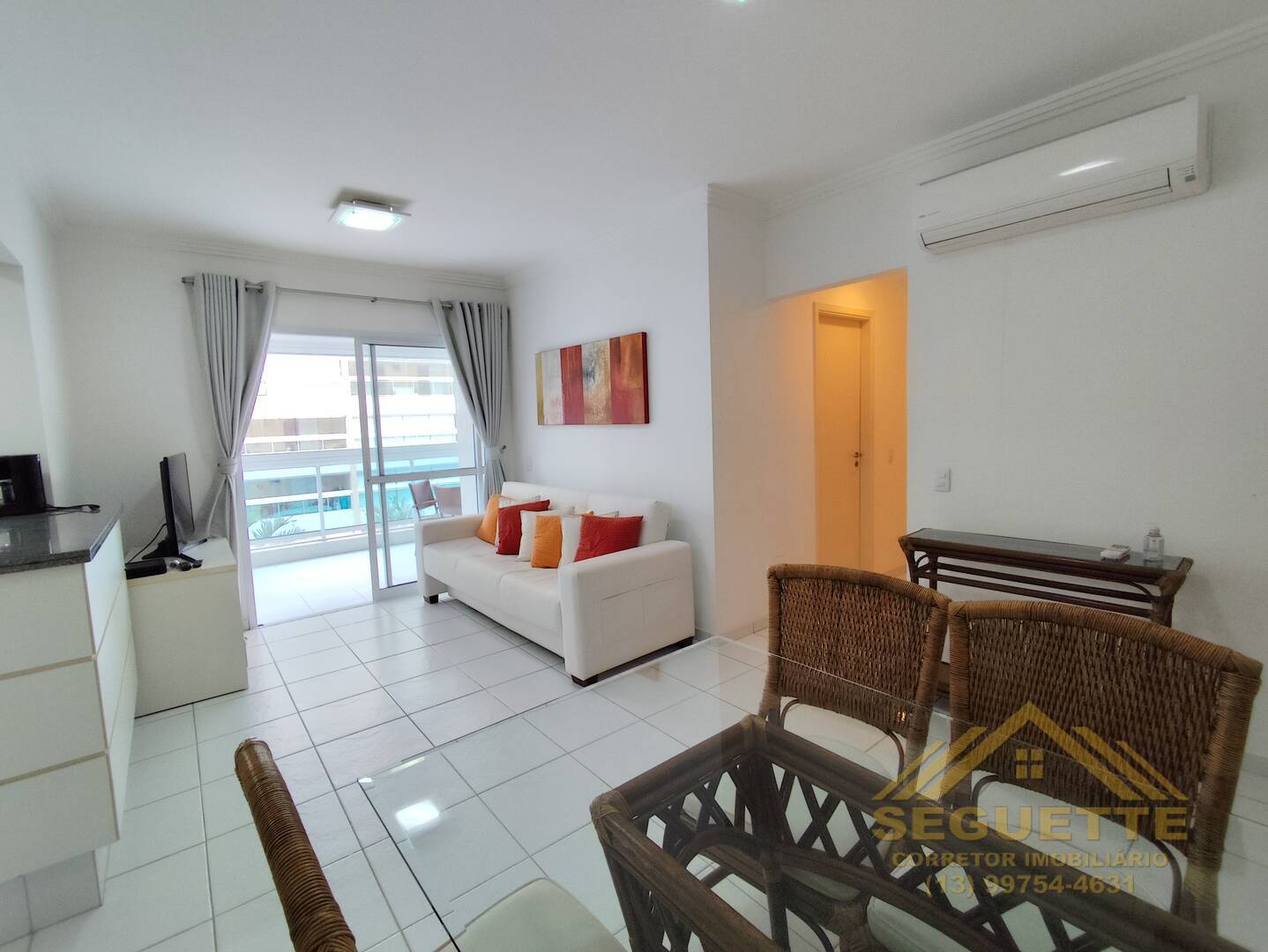 Apartamento com 2 dormitórios no módulo 08 Riviera de São Lourenço
